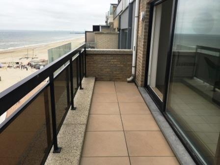 Wenduine Zeedijk, A Seafront Appartment Very Close To Bruges Bagian luar foto