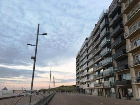 Wenduine Zeedijk, A Seafront Appartment Very Close To Bruges Bagian luar foto